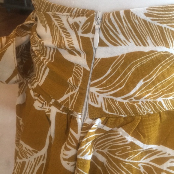 Linen Lux Mustard Colored Cullottes in Size Small - Picture 6 of 8